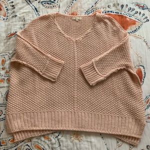 Oversized, pale pink sweater